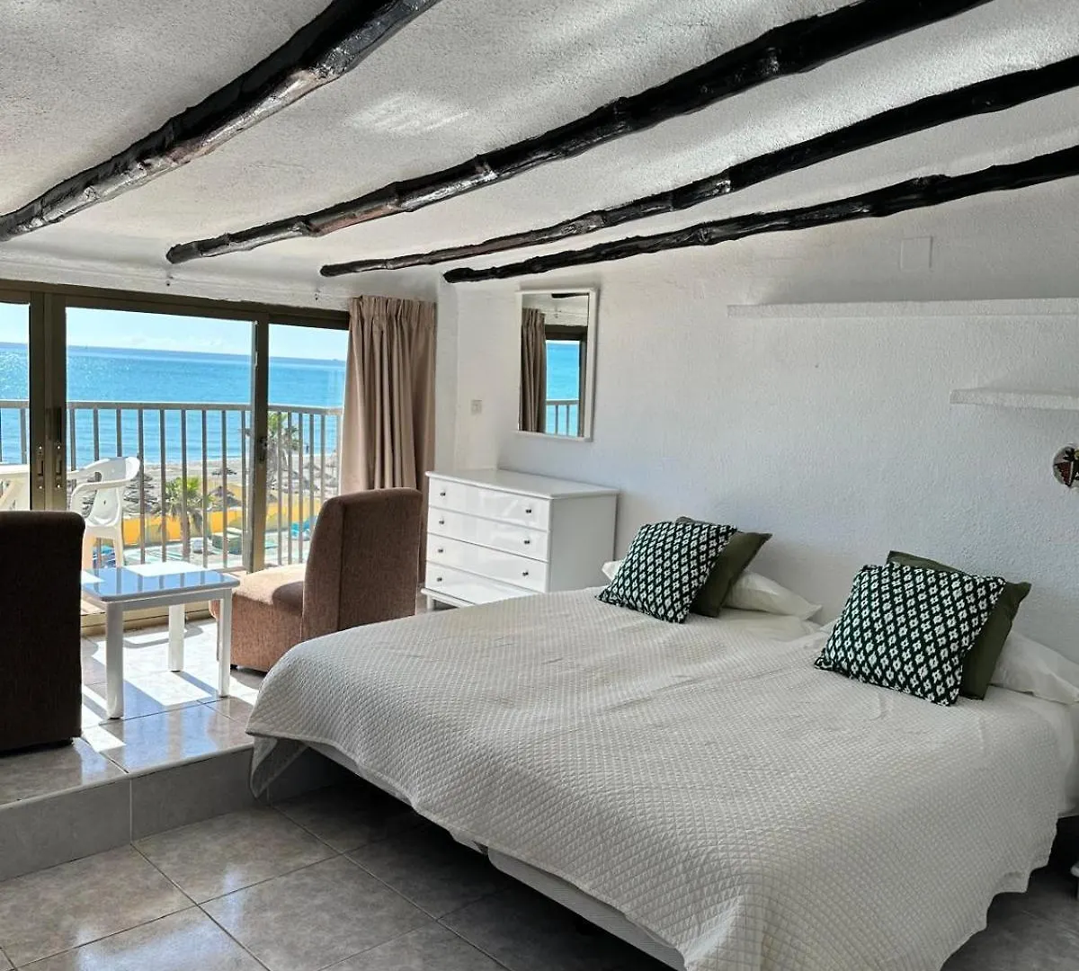 Apartamentos Casa Blanca Torremolinos